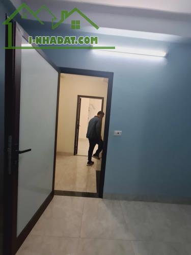 NHÀ ĐẸP Ở NGAY - NGÕ THÔNG THOÁNG - GẦN Ô TÔ - KHÁCH XEM LÀ MÊ LY. NGỌC TRÌ, LONG BIÊN!