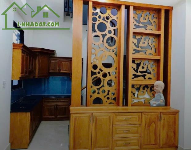 Nhà đẹp, Hoàng Bật Đạt, Tân Bình - DTSD 144m2 - Nhỉnh 6 tỷ