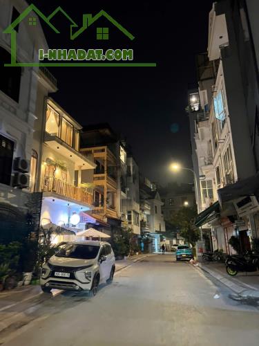 View Hai Con Rồng Hồ Tây – giá "con ong" 🐝 Chủ ôm Coin, cần bán gấp!