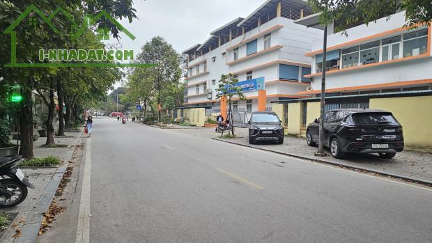 BÁN NHÀ VĂN PHÚ – HÀ ĐÔNG HIẾM - GIÁ TỐT NHẤT PHÂN KHÚC!  Diện tích: 90m² x 5 tầng  Ô Than
