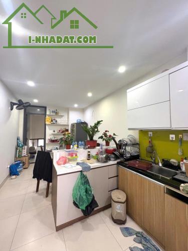 SIÊU PHẨM HÒE NHAI - 💥 MẶT PHỐ KINH DOANH - 2 CHIỀU Ô TÔ VỈA HÈ RỘNG - 7 TẦNG THANG MÁY💥 - 2