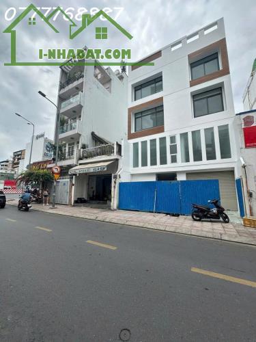 Tòa nhà MT Quận 1 rẻ đẹp - Ngay góc Điện Biên Phủ vị trí siêu đẹp. - 3