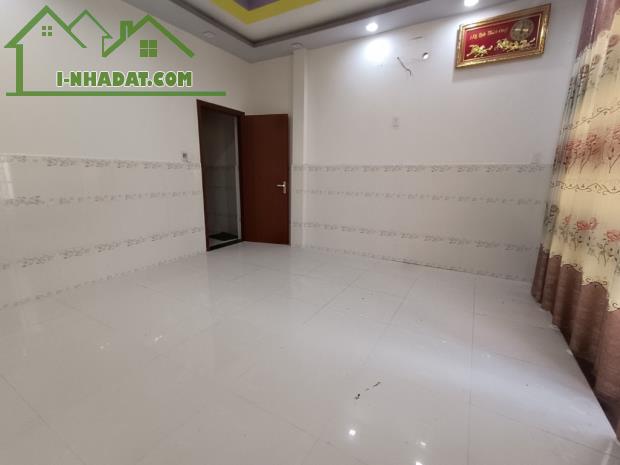 Bán nhà quận 8 ngang 4m hoàn công đủ - 2