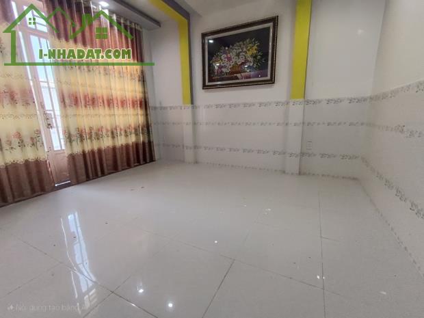 Bán nhà quận 8 ngang 4m hoàn công đủ - 3