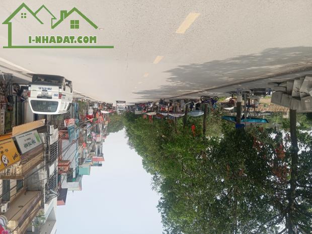 Siêu phẩm - Hiếm - Rẻ Bán Đất Tặng Nhà 3tầng Đẹp Long Lanh ,Nhanh Còn Chậm Mất lượt.