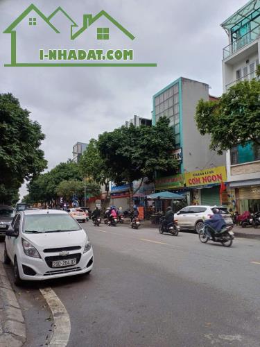 Bán đất mặt phố Cổ Linh, Long Biên 130m2, mặt tiền 6.8m, vỉa hè rộng