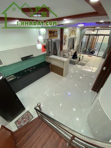 BÁN GẤP NHÀ MỚI XÂY SHR: 65 M2 .2 TẦNG. 4 PN .CHỈ 5.7 TỶ Đ TRẦN XUÂN SOẠN .KẾ HIM LAM Q 7 - 4