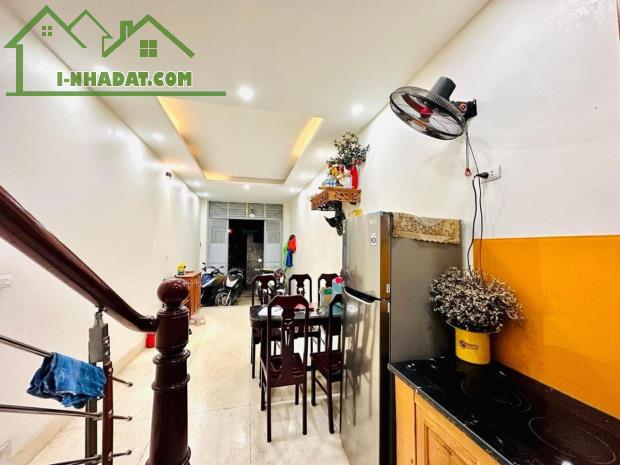 HÓT!!! BÁN NHÀ PHỐ NGUYỄN TRÃI, Ô TÔ, KINH DOANH, 32M x 5 TẦNG, 8.2 TỶ - 3
