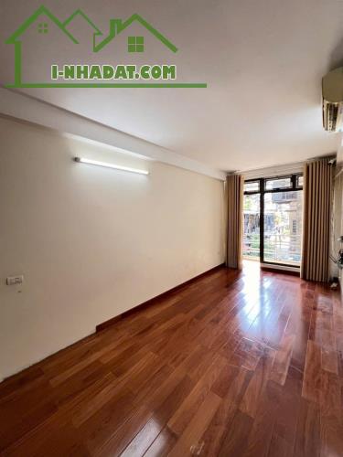 HÓT!!! BÁN NHÀ PHỐ NGUYỄN TRÃI, Ô TÔ, KINH DOANH, 32M x 5 TẦNG, 8.2 TỶ - 1