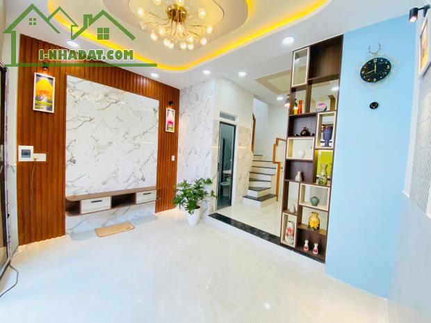 BÁN NHÀ QUẬN 8 BÌNH ĐÔNG MỚI ĐẸP 40M2 2TẦNG HƠN 3TỶ - 1