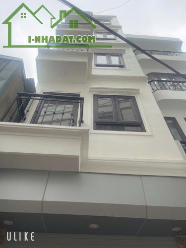 Bán nhà 5 tầng, 33m2 phường Thạch Bàn, Long Biên gần công viên - 2