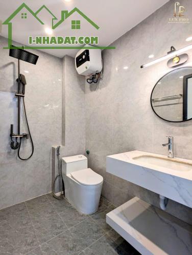 Bán nhà Lâm Tường , Tô Hiệu, Lê Chân. 4,2 tỷ, 4 tầng, 54m - 5