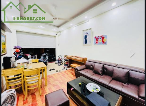 CỰC HIẾM! BÁN NHÀ LÊ QUANG ĐẠO-38M-5T- BAGAC ĐỖ CỬA-NGÕ OTO-TẶNG NỘI THẤT-NHỈNH 7 TỶ - 5