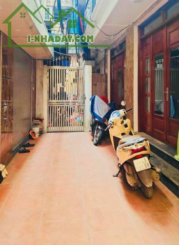 624 Minh Khai - ngõ thông sang Times City - 72m2 - 5 tầng - 10,5 tỷ. - 4
