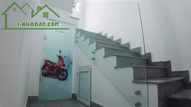 🚨 SANG NHƯỢNG MẶT BẰNG PHỐ ĐI BỘ HAI BÀ TRƯNG – VỊ TRÍ ĐỈNH CAO! 🚨