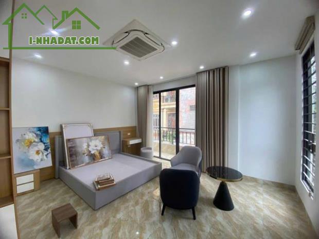Bán nhà phố Kim Mã Thượng, Ba Đình 6 tầng, mặt tiền 12m, thang máy xịn xò - 2