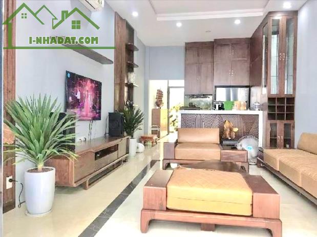 💥💥 CỰC HIẾM NHÀ DÂN XÂY VIỆT HƯNG HƠN 9 tỷ 70m2-Mt5-VỈA HÈ-Ô TÔ TRÁNH-KINH DOANH-2 THOÁN - 2