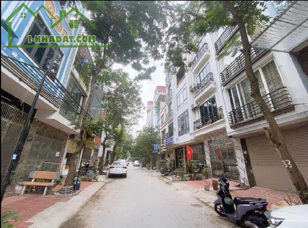 Cực hiếm, nhà Nguyễn Văn Cừ, 75m, kinh doanh, ngõ thông, nhỉnh 10 tỷ.