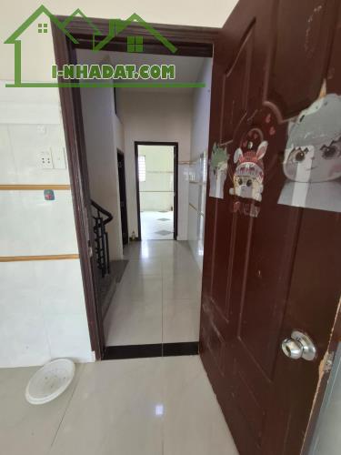 Nhà bán Phạm Thế Hiển Phường 6. Q8. 3 tầng ,4 PN . vào ở ngay. 3,8 x 14 . 55m2 - 2