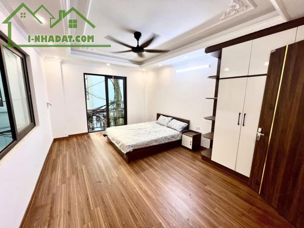 NHÀ MỚI TINH - NỘI THẤT CƠ BẢN - KHU DÂN TRÍ CAO - Ở SƯỚNG - NGÕ RỘNG THOÁNG - TƯƠNG LAI R