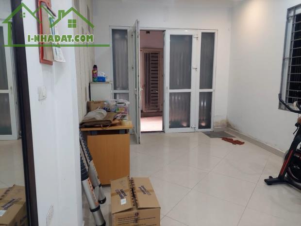 TTĐỐNG ĐA -CHÙA BỘC- GẦN Ô TÔ - NGÕ THÔNG - 50M²x 5 TẦNG- MT 5M. GIÁ 8 TỶ - 1
