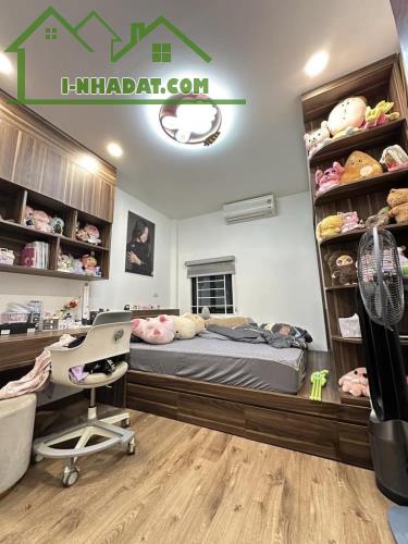 5,55 tỷ - 4 PN khép kín - Sát chung cư Nam Đô - Trương Định - 2