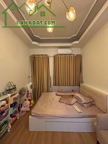 NHÀ 5 TẦNG TRẦN ĐẠI NGHĨA-HAI BÀ TRƯNG-PHÂN LÔ Ô TÔ TRÁNH-10M RA PHỐ - 3