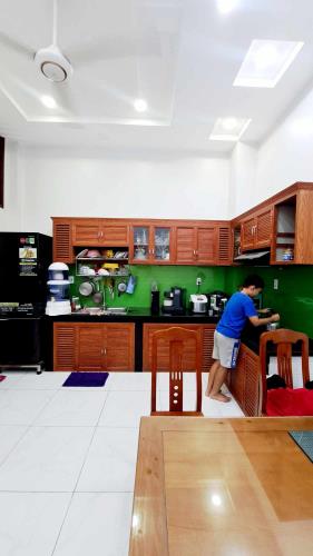 Giá sốc bán gấp nhà 3 tầng, gần ngay ngã tư Tô Ký và Nguyễn Ảnh Thủ chỉ 4.95 tỷ. - 2