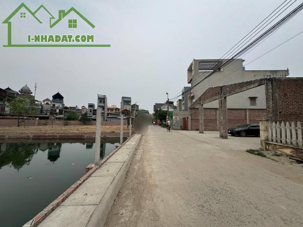 CẦN BÁN 2 LÔ ĐẤT MẶT TIỀN  ĐẸP