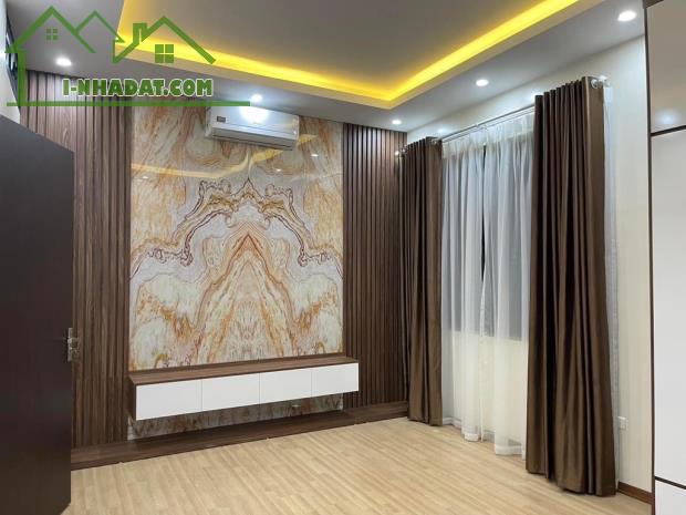 NHANH CÒN KỊP -HÀNG XÓM CIPUTRA- Ô TÔ NGỦ TRONG NHÀ- VIEW SÔNG HỒNG