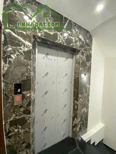 Bán nhà Phạm Văn Đồng, 47m2, phân lô, ô tô, nội thất chủ tặng,  nhỉnh 8tỷ. - 2