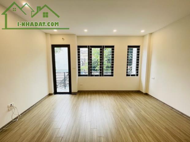 Giá SỐC! Chỉ 116tr/m Nhà Dân xây mới koong Phúc Lợi, ngõ ô tô, 65m x4T, MT 4.6m, nhỉnh 7tỷ - 3