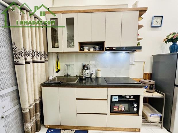 Siêu hiếm - Nhỉnh 5 tỷ- 6 tầng lõi Đống Đa- giáp Ba Đình- nhà đẹp- thoáng trước sau - 1