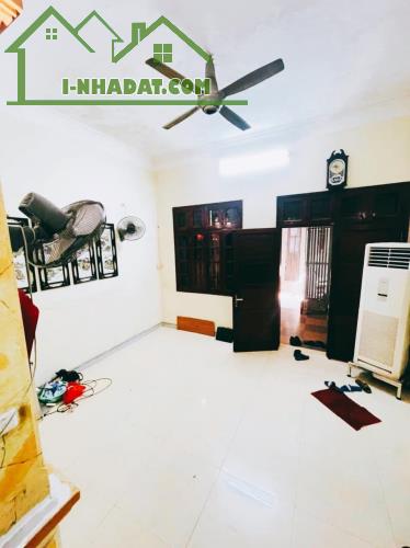 Bán nhà mặt phố An Trạch, Cát Linh, quận Đống Đa, 120m2 x 4 tầng, mặt tiền gần 10m, 53 tỷ! - 2