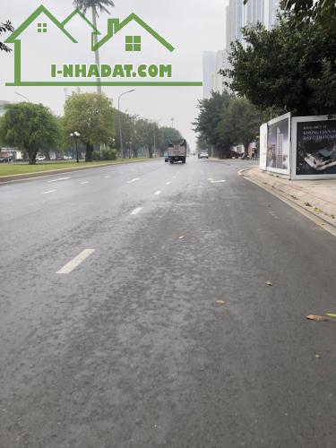 BÁN ĐẤT ĐA TỐN GIA LÂM HÀ NỘI THÔNG ÔTÔ TẢI DT 150 M GIÁ NHỈNH 11 TỶ LH XEM ĐẤT