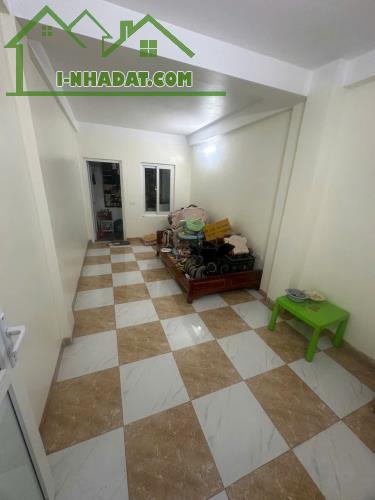 Nhà Ngõ 604 Ngọc Thụy, khu quân đội 33m2x5 tầng, nhà đẹp, ở ngay, 5.5 tỷ 0976285499 - 2
