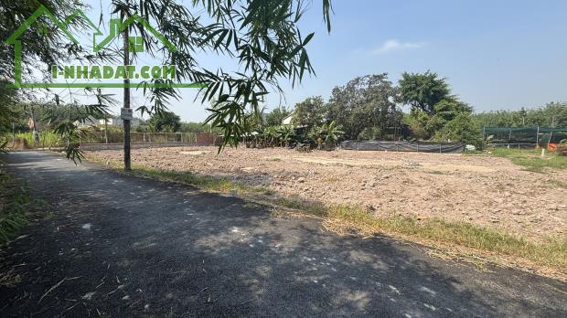 chính chủ bán gấp đất mặt tiền gía rẻ ngay kênh đông củ chi 850triệu/200m2 - 1