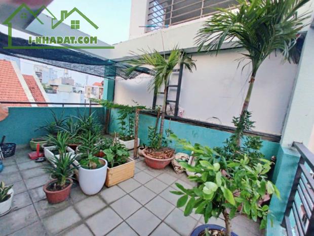 HẺM XE HƠI SAU CĂN MT NGUYỄN THƯỢNG HIỀN, PN, VỪA Ở VỪA KD, 5 TẦNG, 50M2, 9.9 TỶ