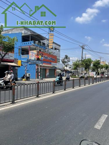 Bán nhà mặt tiền 20x60m giá 150 triệu/m2 Đường Quang Trung - 1