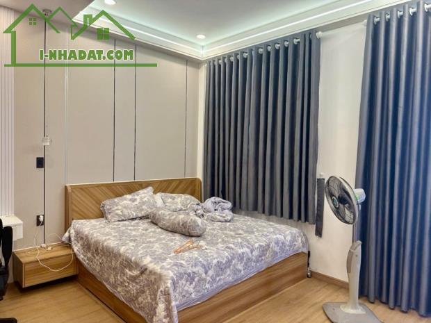 🔥🔥🔥SIÊU PHẨM 4 TẦNG KIÊN CỐ - HẺM XE TẢI 8 M .THẲNG 1 TRỤC CÓ VỈA HÈ - LÊ THỊ HỒNG .P 1 - 1