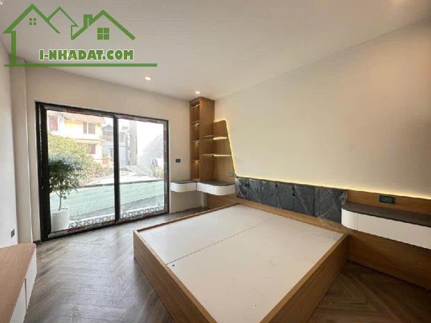 BÁN NHÀ XÂY MỚI NGÕ 331 BÁT KHỐI LONG BIÊN-35M X 5 TẦNG FULL NỘI THẤT-CÁCH OTO 30M - 1