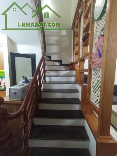 Bán nhà Cổ Nhuế cực hiếm, 49m2, mt4.2, mặt ngõ thông oto tránh, KD 10 tỷ hơn - 2