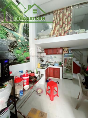 Bán nhà mặt tiền Phú Nhuận Phùng Văn Cung ngang 4m dài 8m trệt lững lầu. - 3