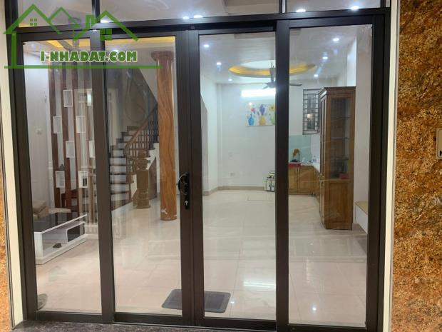 NHÀ DÒNG TIỀN THẠCH BÀN – GÀ ĐẺ TRỨNG VÀNG – 7,2 TỶ MUA LÀ CÓ LỜI!