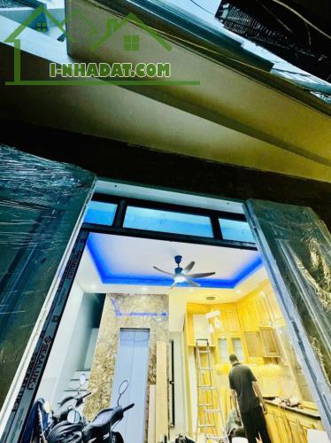 LÔ GÓC - NỞ HẬU ĐÓN LỘC - THANG MÁY - NHÀ ĐẸP Ở NGAY VÀ LUÔN!
