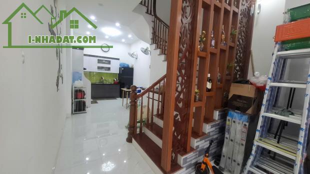 BÁN NHÀ ĐƯỜNG LÊ QUANG ĐẠO 45M2*5T - DÂN XÂY - Ô TÔ - NGÕ THÔNG - NT NHẬP- CHỈ 9.5 TỶ