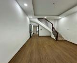 Tập thể Bùi Ngọc Dương, Hai Bà Trưng, tầng 2+3 DTSD 120m2 x 3 ngủ, ba công chill, 2 WC. Th