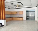 NHÀ LINH XUÂN - NHỈNH 5 TỶ - 62M2 - Ô TÔ ĐỖ TRƯỚC NHÀ