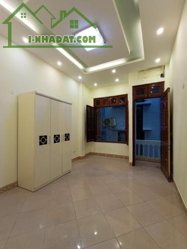 NHÀ 2 MẶT NGÕ -PHỐ CỔ- ÔTÔ CỬA-30M RA PHỐ- LÊ HỒNG PHONG, CHỈ 5.95 TỶ