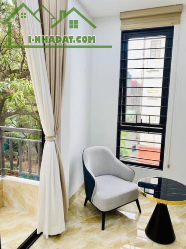 BÁN NHÀ PHỐ KIM MÃ THƯỢNG - BA ĐÌNH - LÔ GÓC - VỈA HÈ - THANG MÁY - KD CỰC TỐT